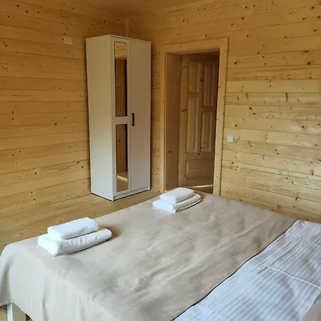 Apartment куцанівка House Yablunytsya